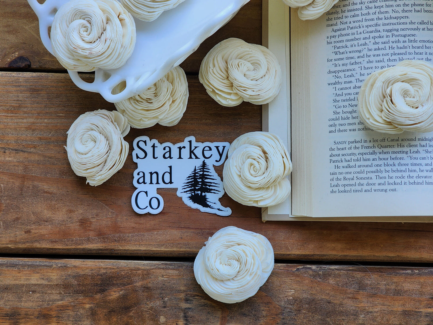 Wood Flowers, Shell (Set of 12)