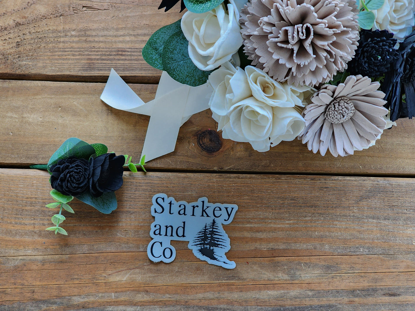 Wedding Bouquet with a matching Boutonniere in Ivory, Beige and Black