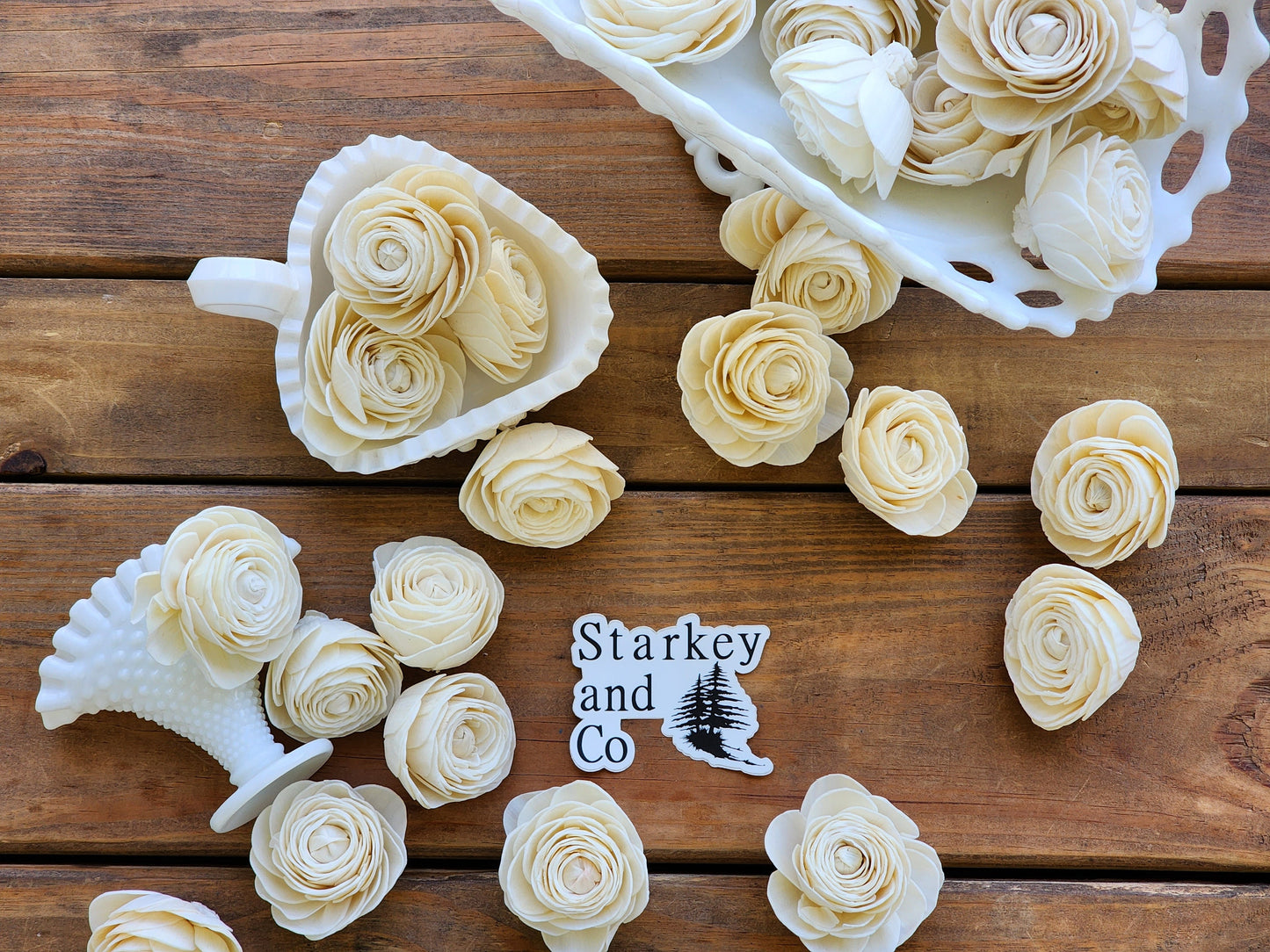 Wood Flowers, Ranunculus (Set of 12)