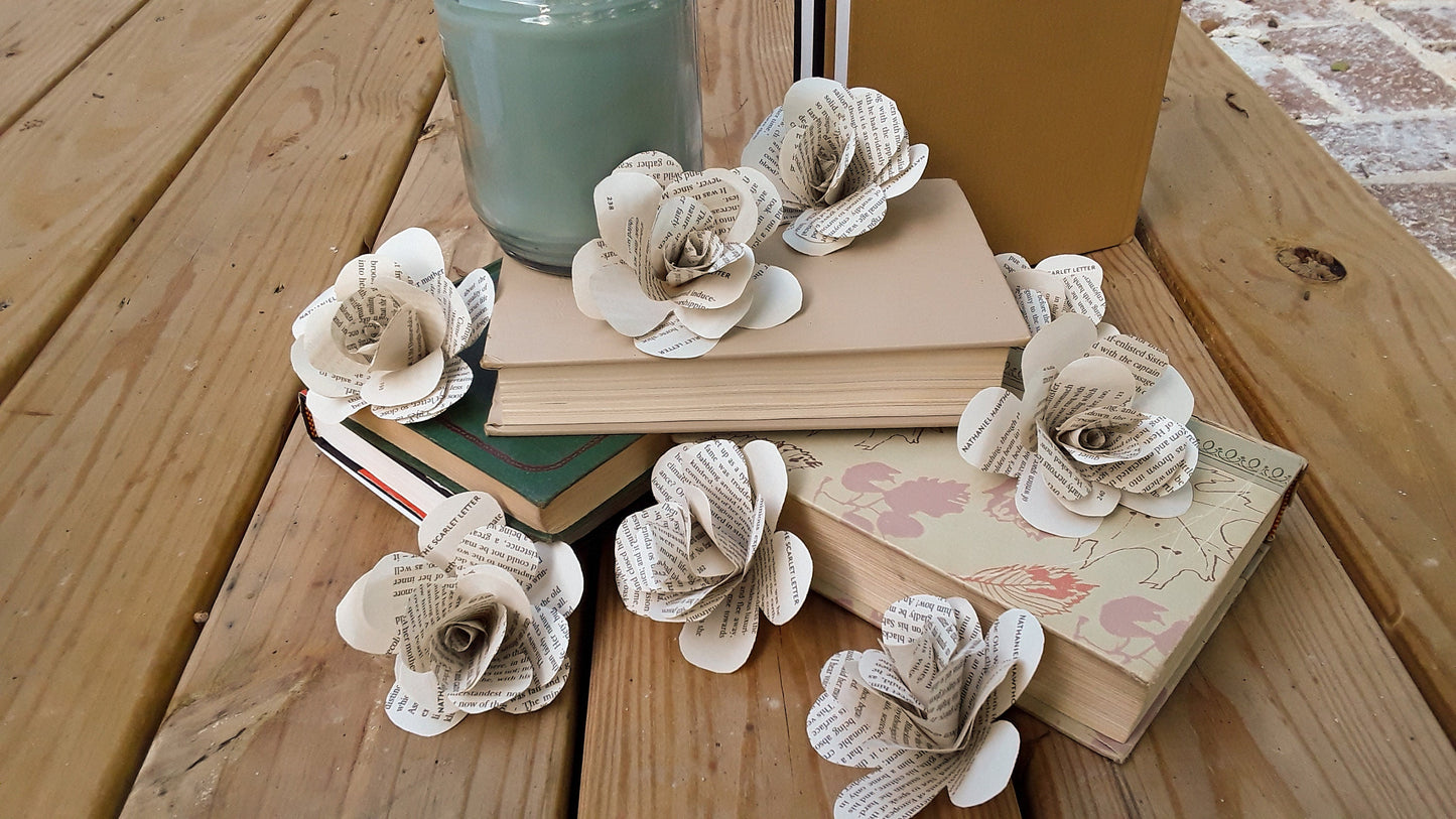 Book Page Flowers for DIY Centerpieces. (Stemless, Set of 25)