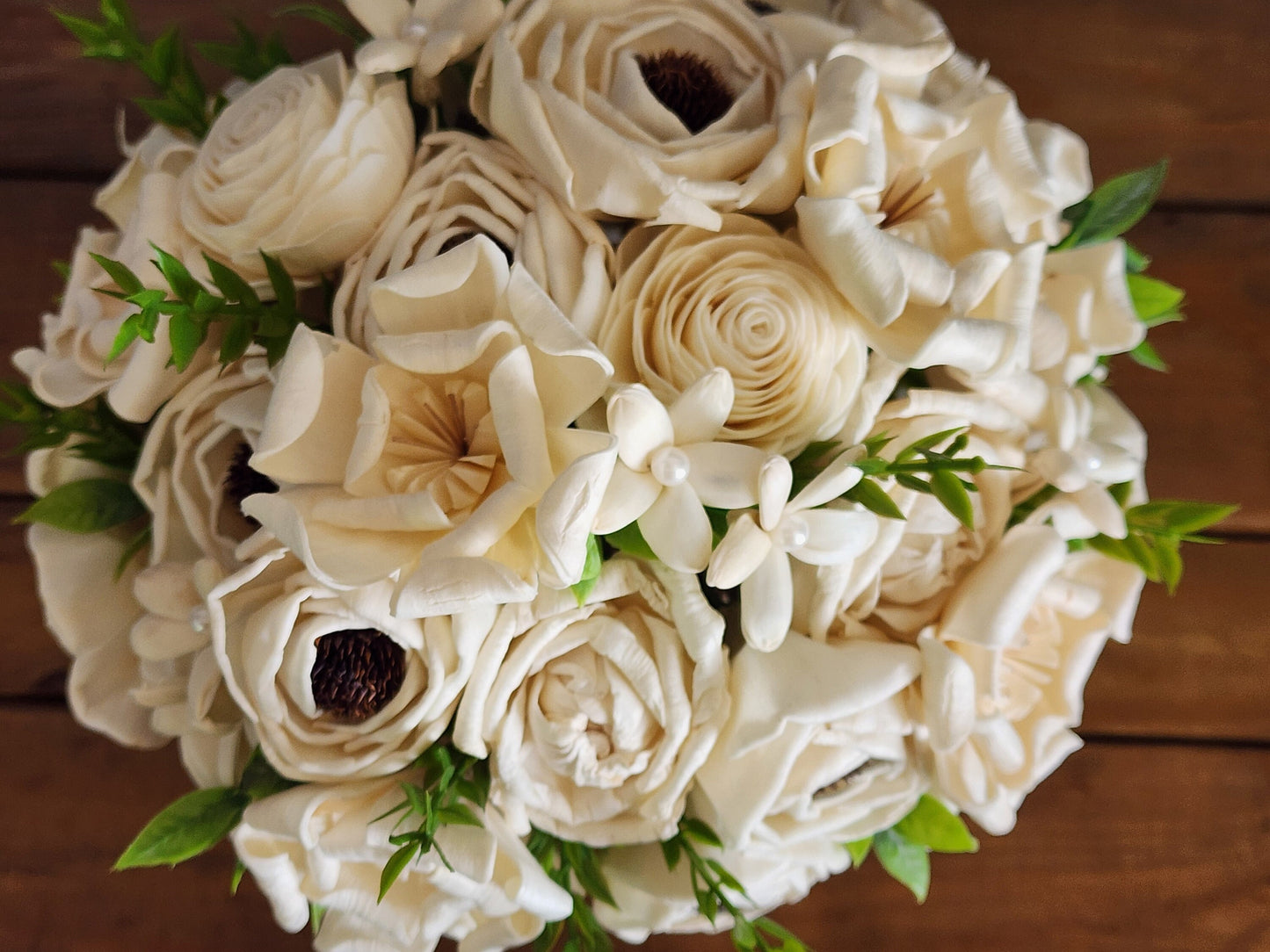 Classic Wedding Bouquet with a matching Boutonniere in Ivory