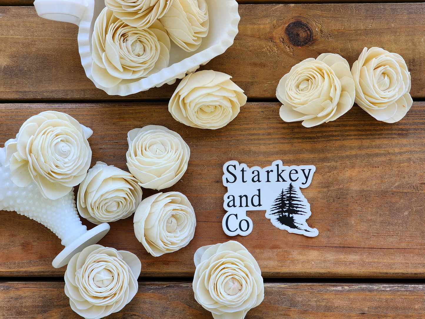 Wood Flowers, Ranunculus (Set of 12)