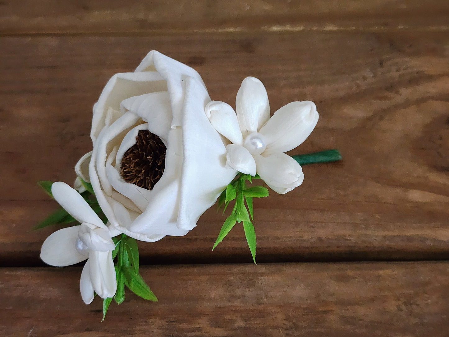 Classic Wedding Bouquet with a matching Boutonniere in Ivory