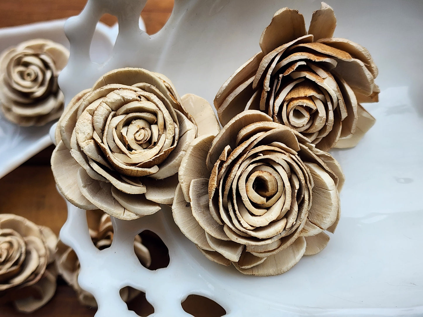 Wood Flowers, Skin Thick Petal Rose (Set of 12)