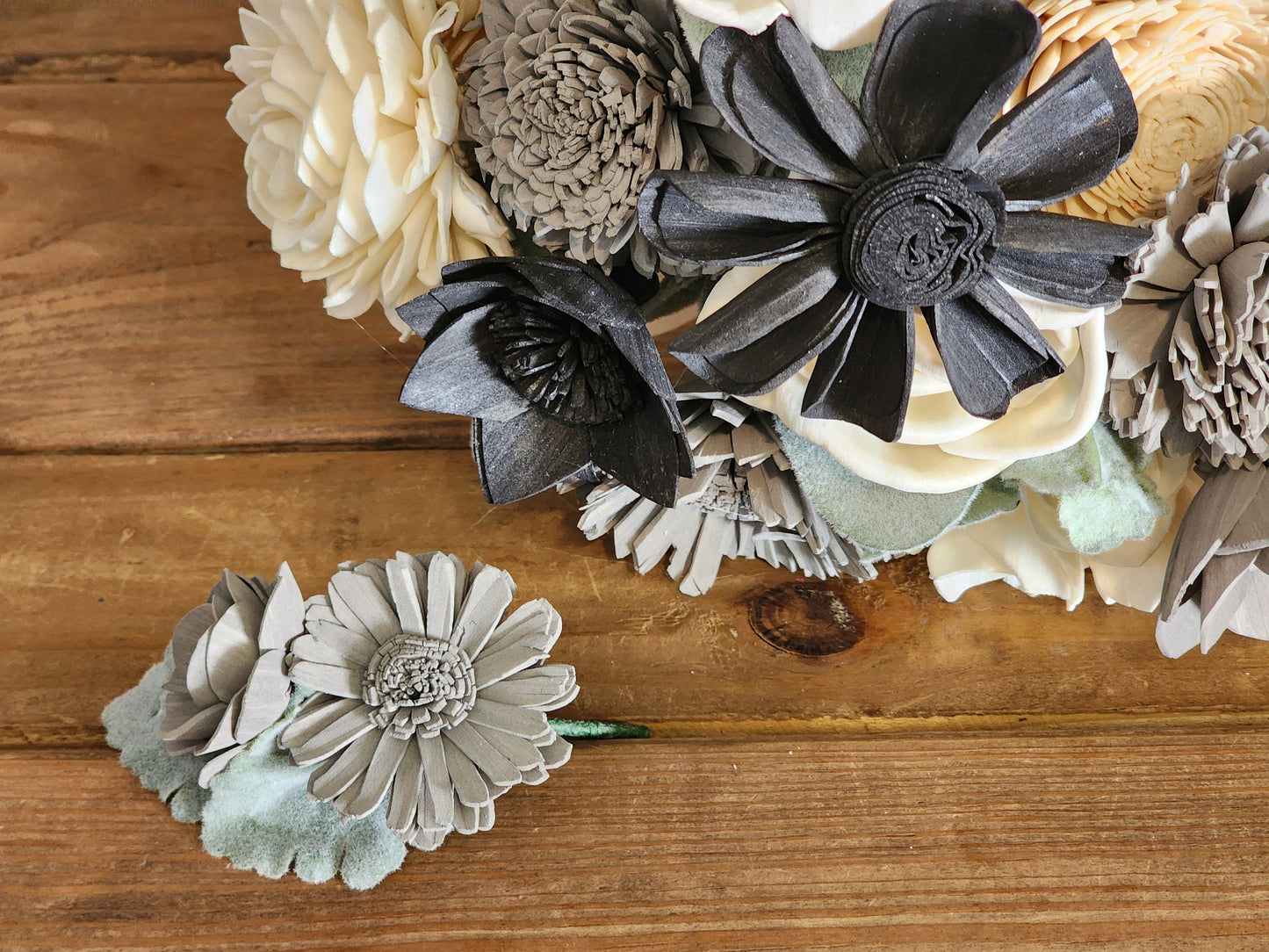 Wedding Bouquet with a matching Boutonniere in Ivory, Black and Gray