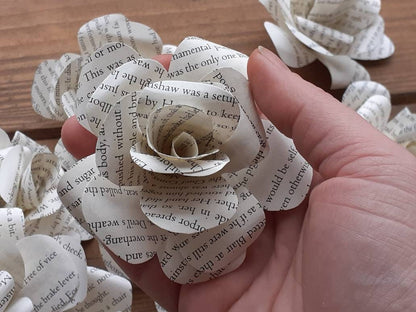 Book Page Flowers for DIY Centerpieces.  (Stemless, Set of 25)