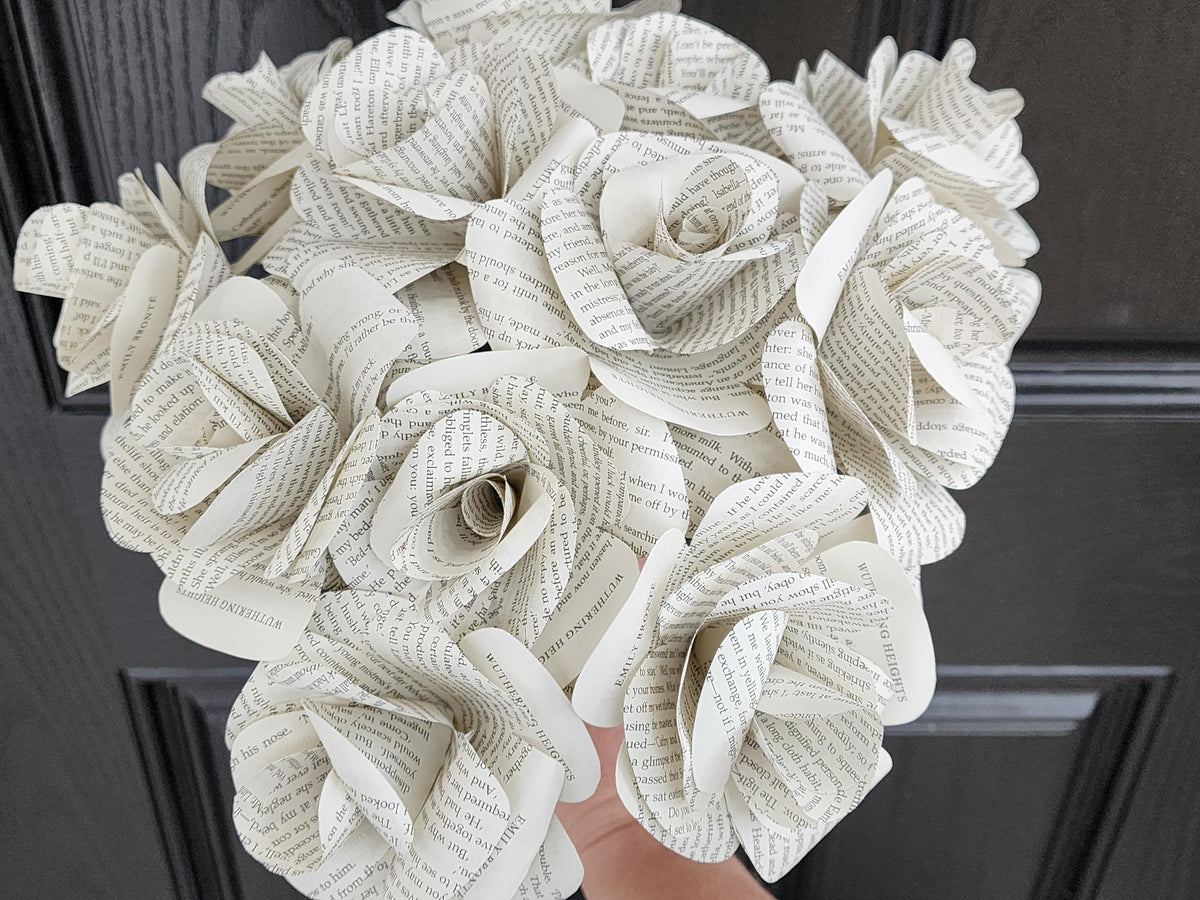 Wuthering Heights Book Roses, Book Page Flowers, Handmade Paper Roses, Literary Gift, Classic Literature, Book Lover Decor, Emily Bronte