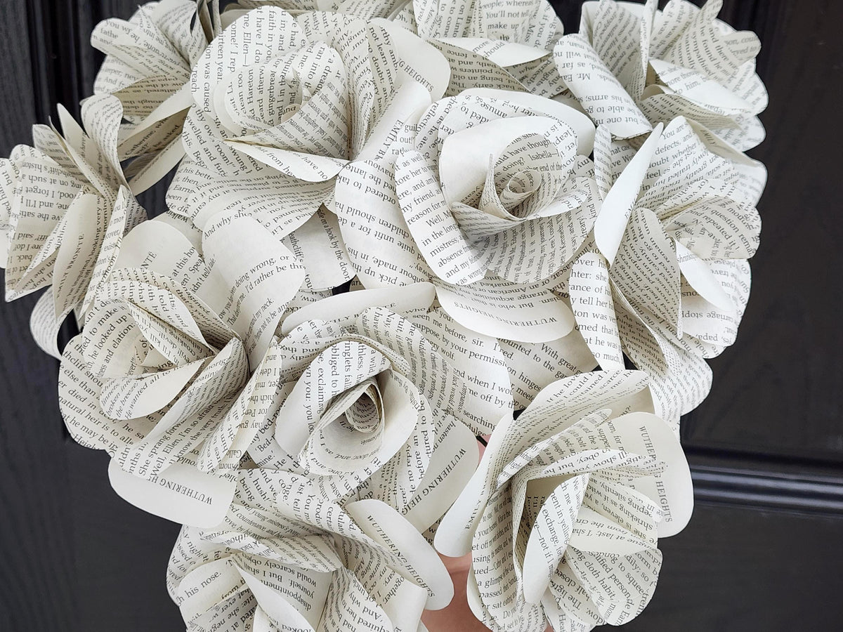 Wuthering Heights Book Roses, Book Page Flowers, Handmade Paper Roses, Literary Gift, Classic Literature, Book Lover Decor, Emily Bronte