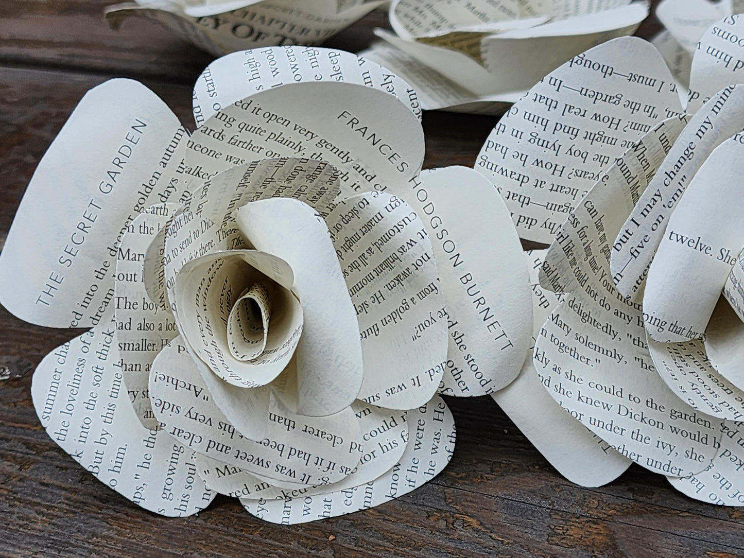 The Secret Garden Book Roses, Book Page Flowers, Handmade Paper Roses, Literary Gift, Classic Literature, Book Lover Decor