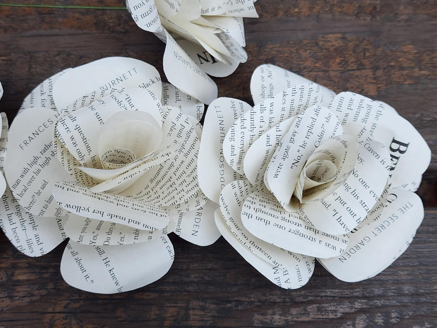 The Secret Garden Book Roses, Book Page Flowers, Handmade Paper Roses, Literary Gift, Classic Literature, Book Lover Decor