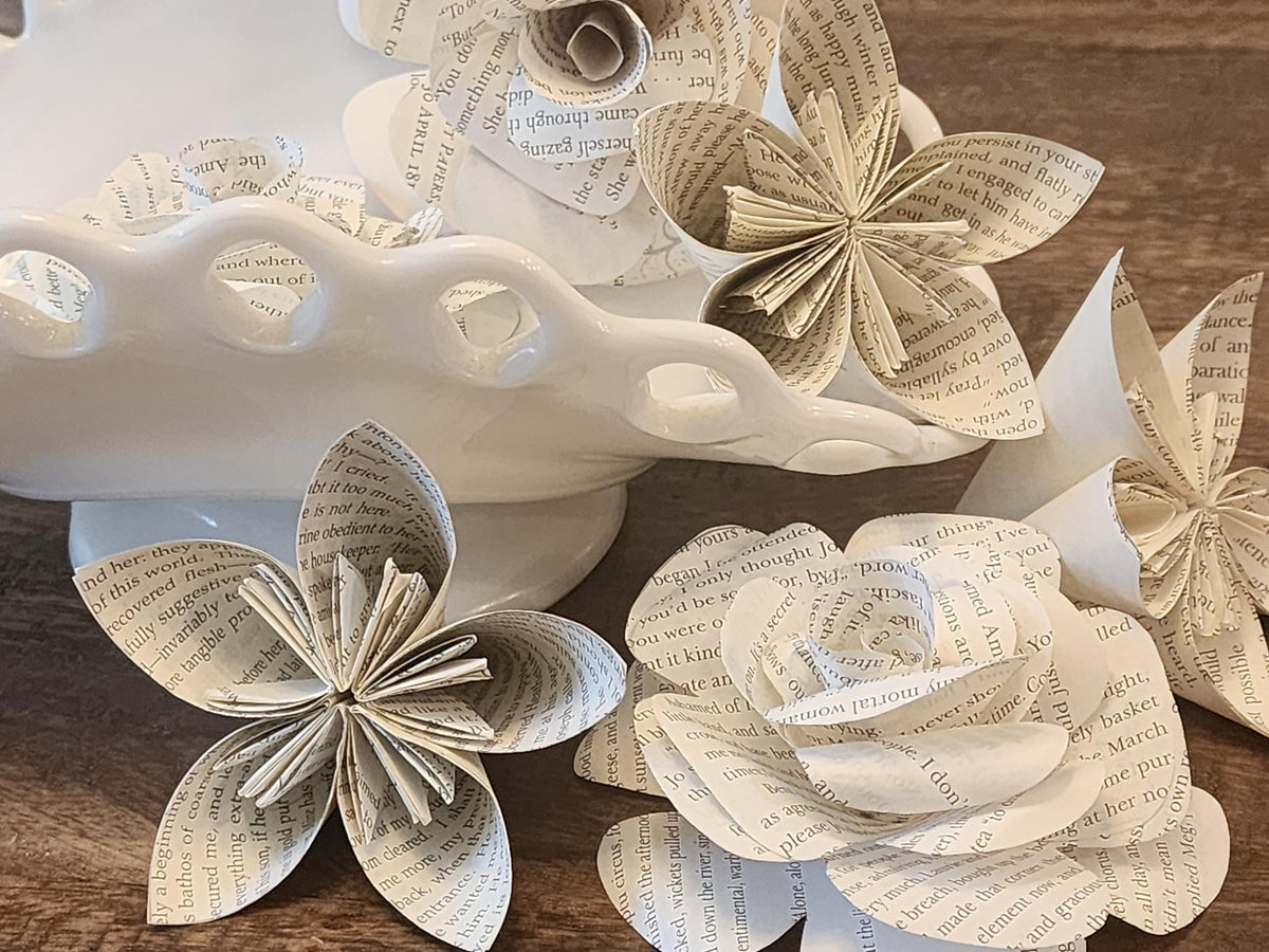 Book Page Flowers: Origami Kusudama & Roses, Book Decor - Set of 24