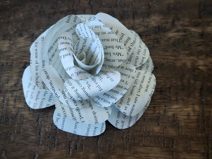 25 Handmade Stemless Book Page Flowers, DIY Wedding Bouquet Flowers, Paper Roses, Literary Wedding Decor, Craft Flower Supplies