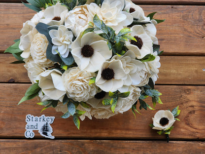 Sola Wood Flower Wedding Bouquet with Boutonniere: Garden Theme Keepsake. Sola Wood Flower Brides Bouquet and Grooms Boutonniere