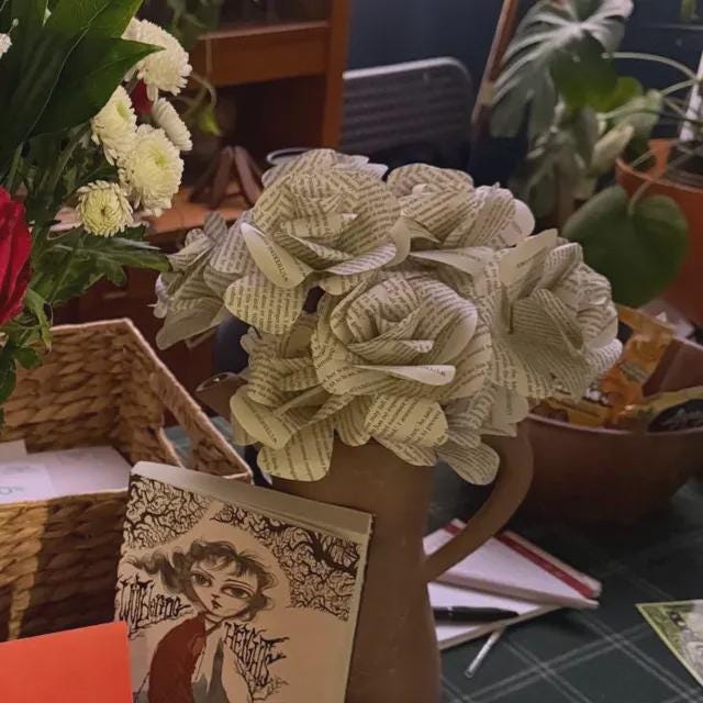 Wuthering Heights Book Roses, Book Page Flowers, Handmade Paper Roses, Literary Gift, Classic Literature, Book Lover Decor, Emily Bronte
